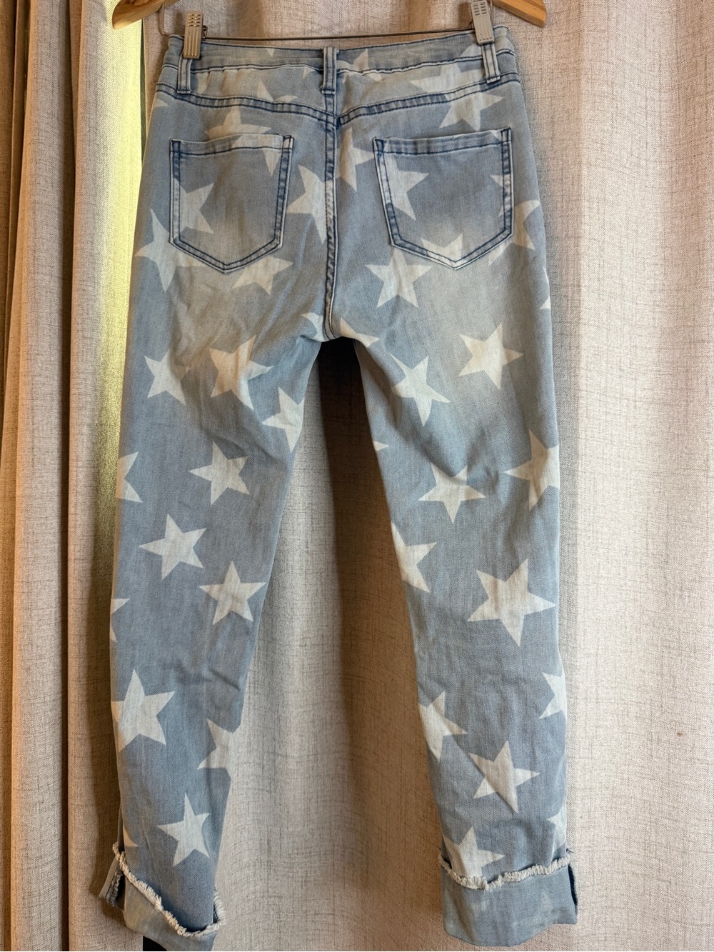 easel Light Blue Star-Print Distressed Boyfriend Jeans - Picture 4 of 5